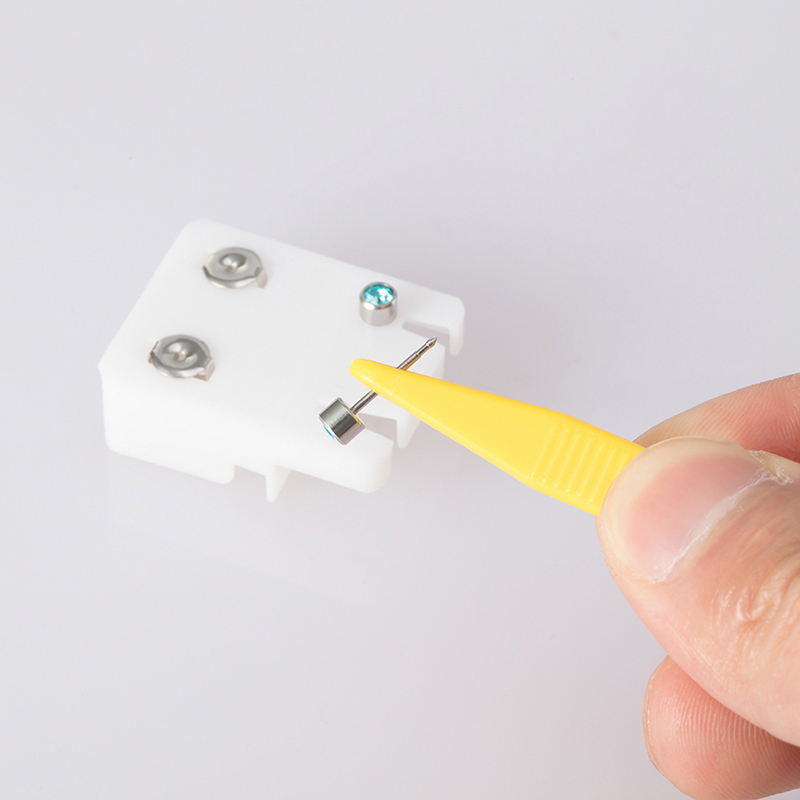 10 adet Plastik Boncuk Cımbız  - Jewelry Making 4 Year Old incelemesi ve fiyatı